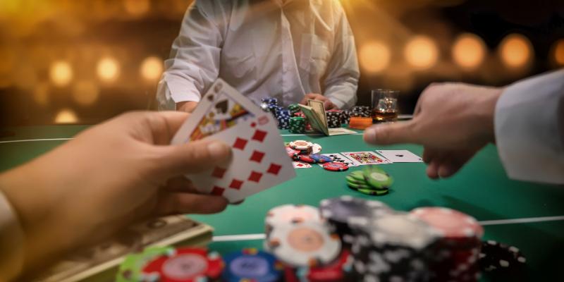 Các thuật ngữ giới thiệu vị trí trong bàn cược Poker